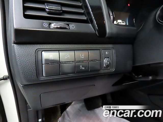 KG Mobility (SsangYong) Rexton Sports Khan Diesel 2.2 4WD Prestige Special (5-Link) 2020 — фото 18