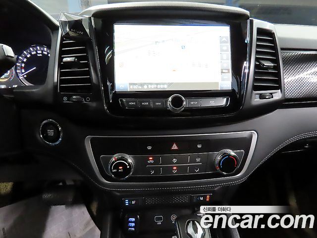 KG Mobility (SsangYong) Rexton Sports Khan Diesel 2.2 4WD Prestige Special (5-Link) 2020 — фото 21