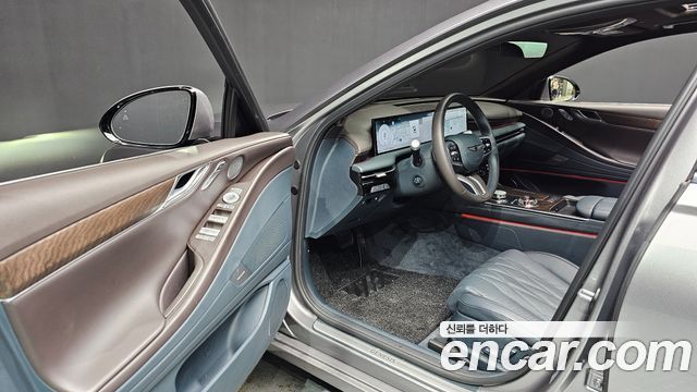 Genesis G80 (RG3) Gasoline 2.5 Turbo AWD 2025 — фото 10