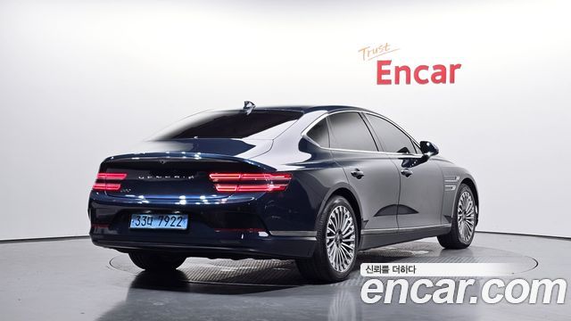 Genesis Electrified G80 (RG3) e-AWD 2022 — фото 2