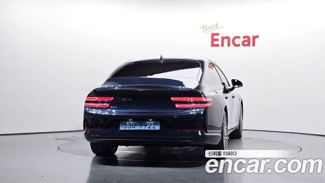 Genesis Electrified G80 (RG3) e-AWD 2022 — фото 4