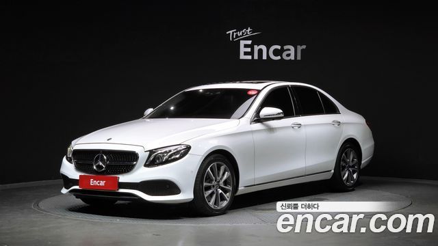 Mercedes-Benz E-Class (W213) E300 4MATIC Avnatgarde 2019 — фото 1