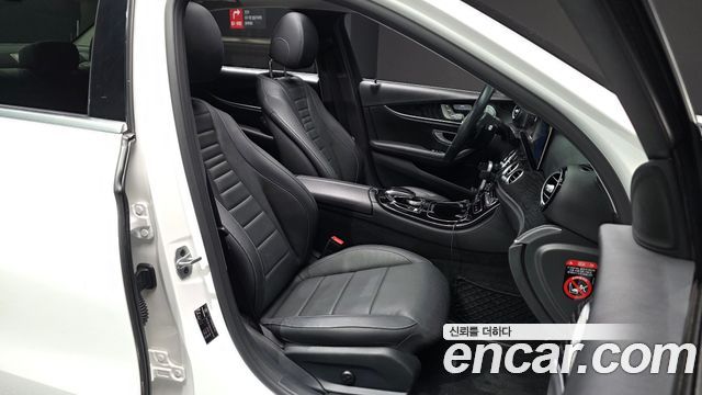 Mercedes-Benz E-Class (W213) E300 4MATIC Avnatgarde 2019 — фото 11