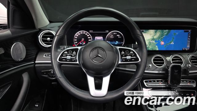 Mercedes-Benz E-Class (W213) E300 4MATIC Avnatgarde 2019 — фото 13