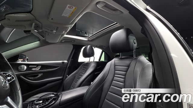 Mercedes-Benz E-Class (W213) E300 4MATIC Avnatgarde 2019 — фото 17