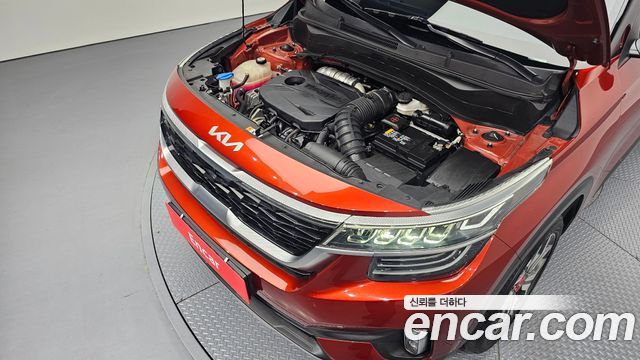 Kia Seltos Gasoline 1.6 Turbo 2WD Signature 2022 — фото 6