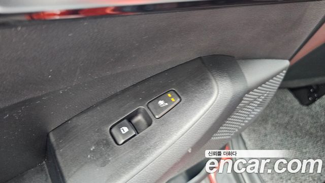Kia Seltos Gasoline 1.6 Turbo 2WD Signature 2022 — фото 19