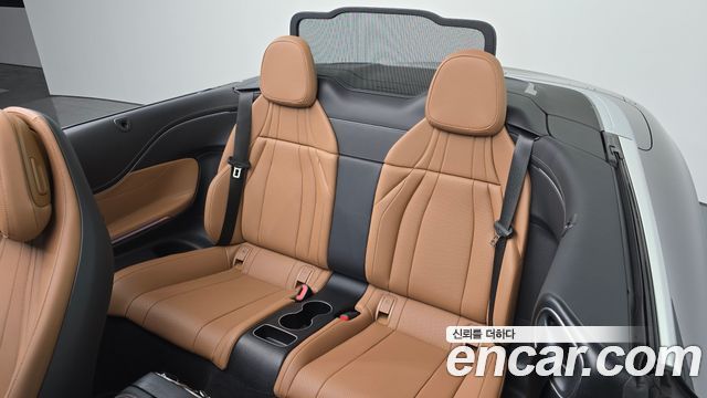 Mercedes-Benz CLE-Class (C236) CLE200 Cabriolet 2025 — фото 11