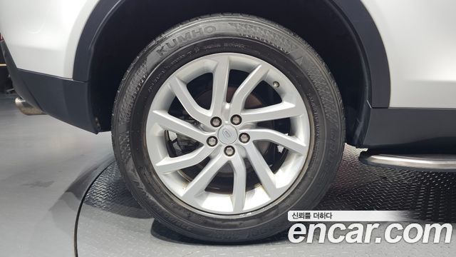Land Rover Discovery Sport 2.0 TD4 SE (150PS) 2017 — фото 5