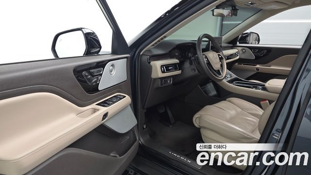 Lincoln Aviator (II) 3.0 Reserve  AWD 2022 — фото 10