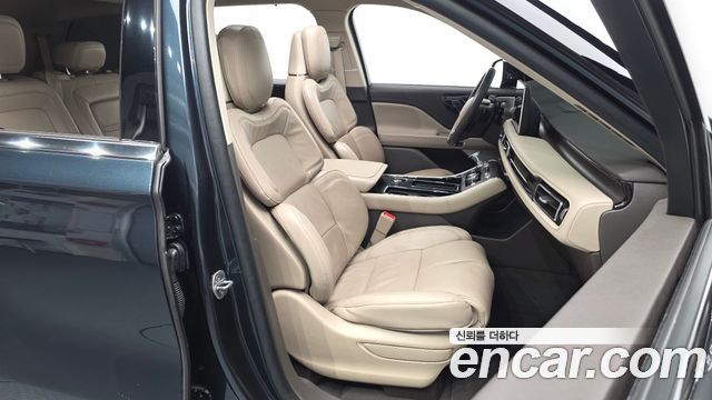Lincoln Aviator (II) 3.0 Reserve  AWD 2022 — фото 26