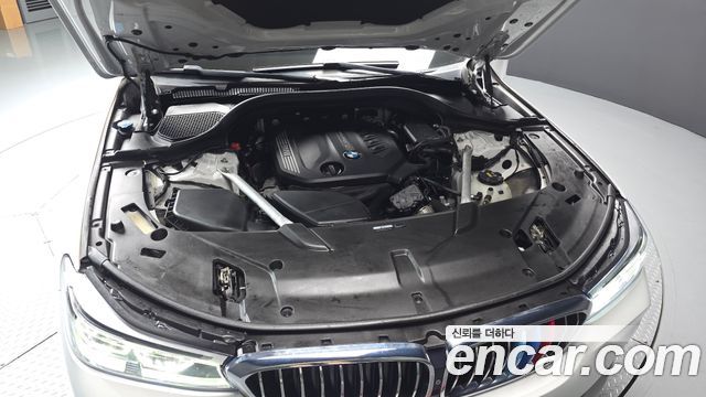 BMW 6 Series GT (G32) 620d xDrive Luxury 2019 — фото 6