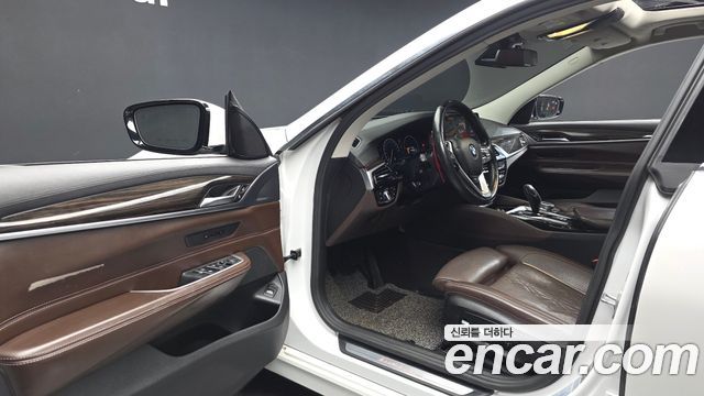 BMW 6 Series GT (G32) 620d xDrive Luxury 2019 — фото 10