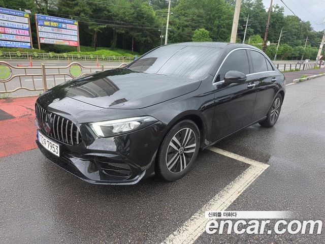Mercedes-Benz A-Class (W177) A220 Sedan 2022 — фото 3
