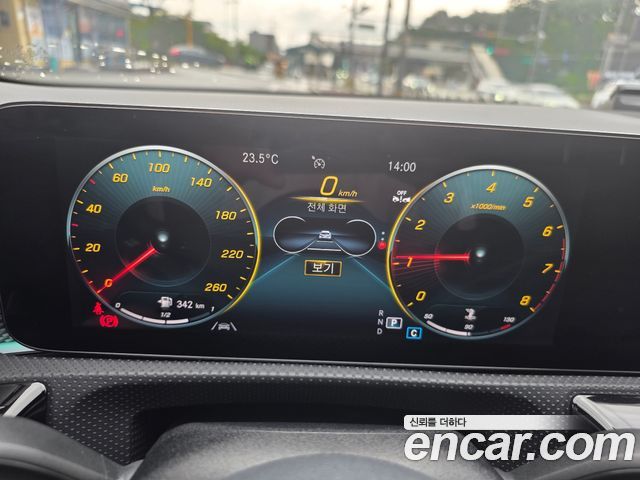 Mercedes-Benz A-Class (W177) A220 Sedan 2022 — фото 9