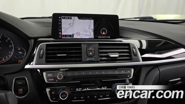 BMW 4 Series (F32) 420i Gran Coupe Special Edition 2020 — фото 17