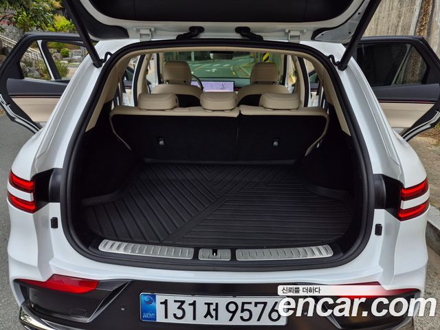 Genesis GV70 2.5T Gasoline 2WD 2026 — фото 23