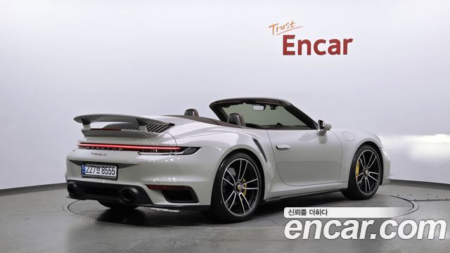 Porsche 911 (992) Turbo S Cabriolet 2024 — фото 2
