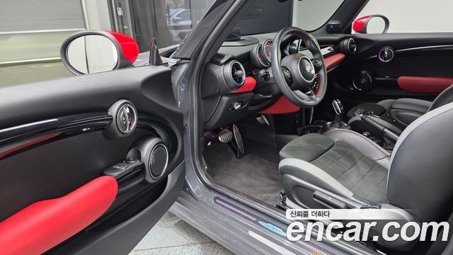 MINI Cooper S JCW 3rd Generation 2020 — фото 10