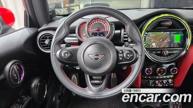 MINI Cooper S JCW 3rd Generation 2020 — фото 12