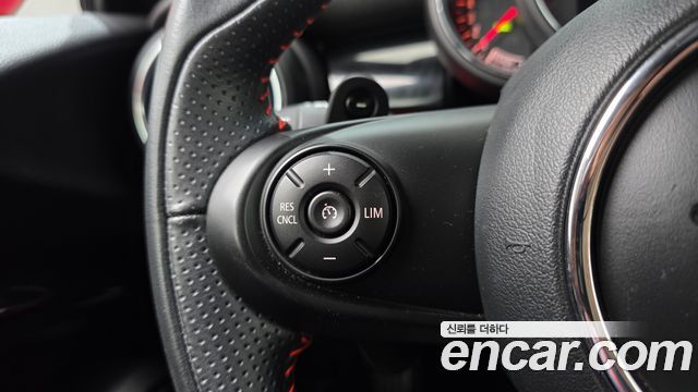MINI Cooper S JCW 3rd Generation 2020 — фото 17
