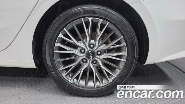 Kia K3 (II) 1.6 Noblesse 2022 — фото 21