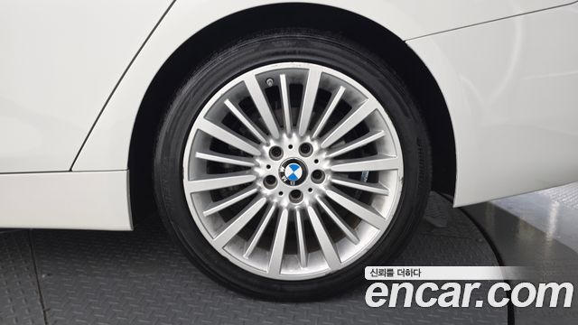 BMW 4 Series (F32) 420i Luxury GranCoupe 2018 — фото 27