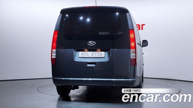 Hyundai Staria L3.5 Cargo 3-Seater Modern 2022 — фото 4