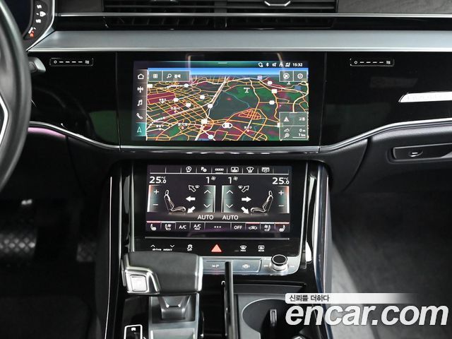 Audi A8 (D5) 55 TFSI Quattro Premium LWB 2023 — фото 18