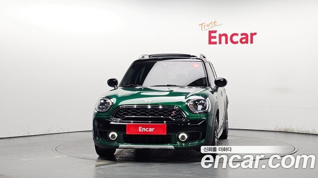 MINI Cooper SD Countryman ALL4 2nd 2020 — фото 3