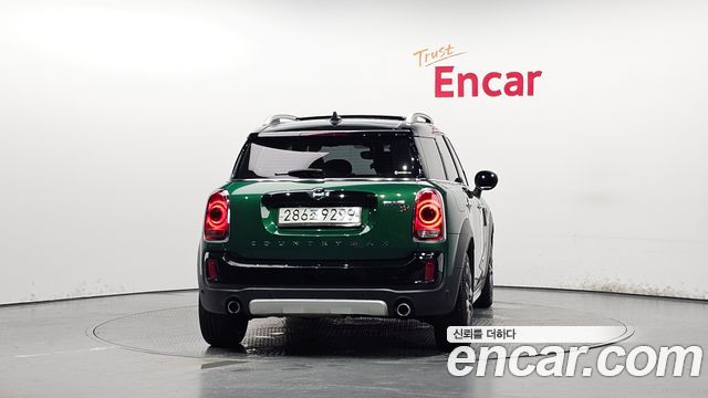 MINI Cooper SD Countryman ALL4 2nd 2020 — фото 4