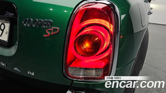 MINI Cooper SD Countryman ALL4 2nd 2020 — фото 23