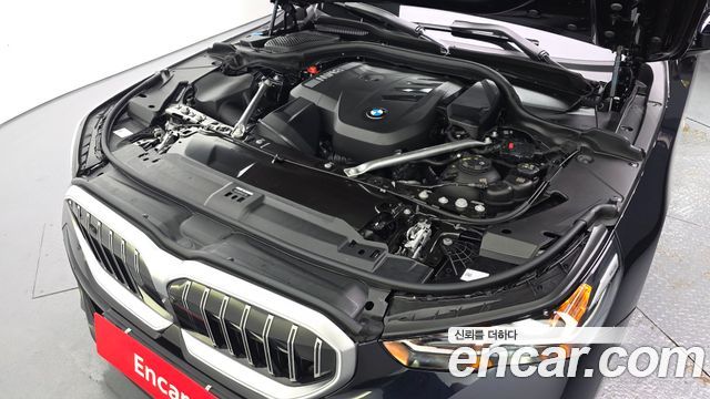 BMW 5 Series (G60) 530i xDrive M Sport 2025 — фото 6