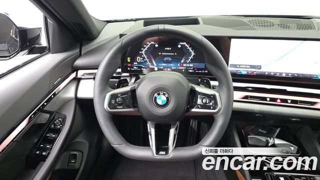 BMW 5 Series (G60) 530i xDrive M Sport 2025 — фото 14