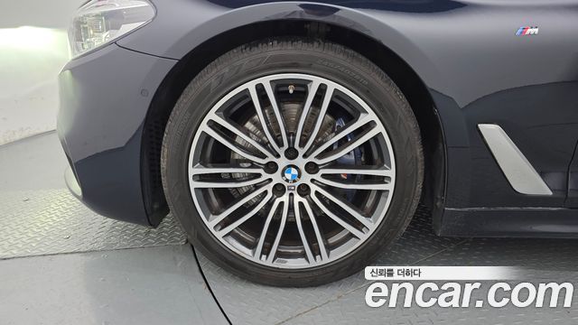 BMW 5 Series (G30) 530i M Sport Package Plus 2020 — фото 5