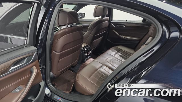 BMW 5 Series (G30) 530i M Sport Package Plus 2020 — фото 11