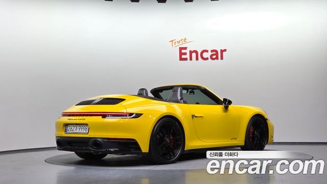 Porsche 911 (992) Carrera 4 GTS Cabriolet 2024 — фото 2