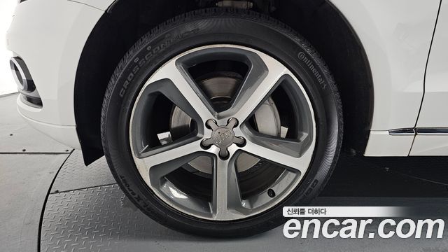Audi Q5 45 TDI Quattro 8R 2015 — фото 5