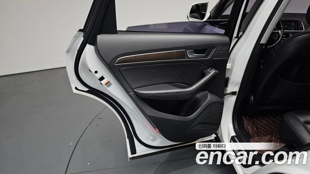 Audi Q5 45 TDI Quattro 8R 2015 — фото 25