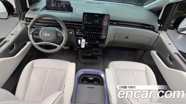 Hyundai Staria 4WD Lounge 7-Seater Inspiration 2025 — фото 7
