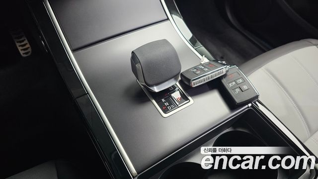 Land Rover Range Rover Evoque (II) P250 Dynamic SE 2026 — фото 13