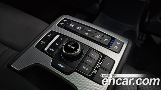 Genesis G80 2.2D Premium Luxury 2018 — фото 19
