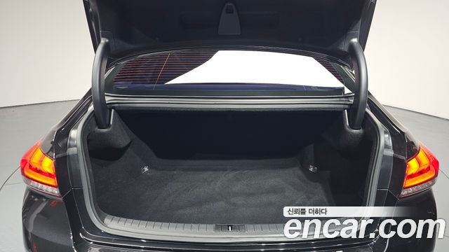 Genesis G80 2.2D Premium Luxury 2018 — фото 20
