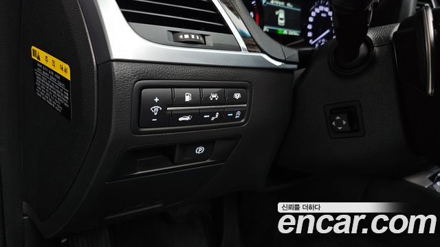 Genesis G80 2.2D Premium Luxury 2018 — фото 31