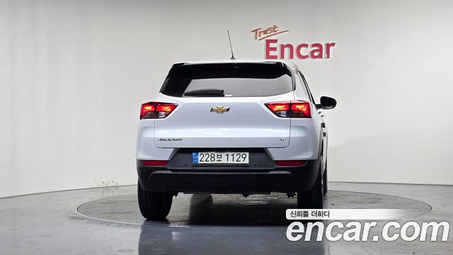Chevrolet Trailblazer 1.3 Turbo 2WD LT 2022 — фото 4