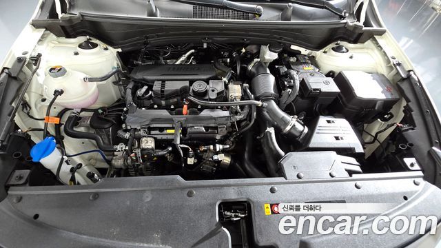 Kia Sportage (V) Gasoline 1.6 Turbo 2WD Signature X Line 2025 — фото 6