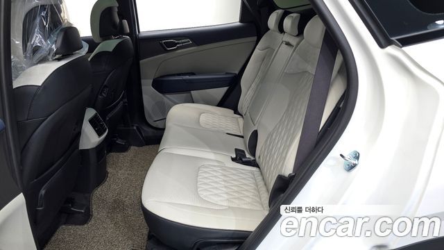 Kia Sportage (V) Gasoline 1.6 Turbo 2WD Signature X Line 2025 — фото 15