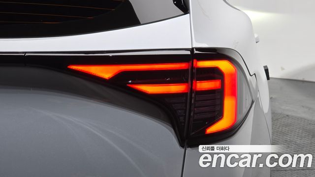 Kia Sportage (V) Gasoline 1.6 Turbo 2WD Signature X Line 2025 — фото 29