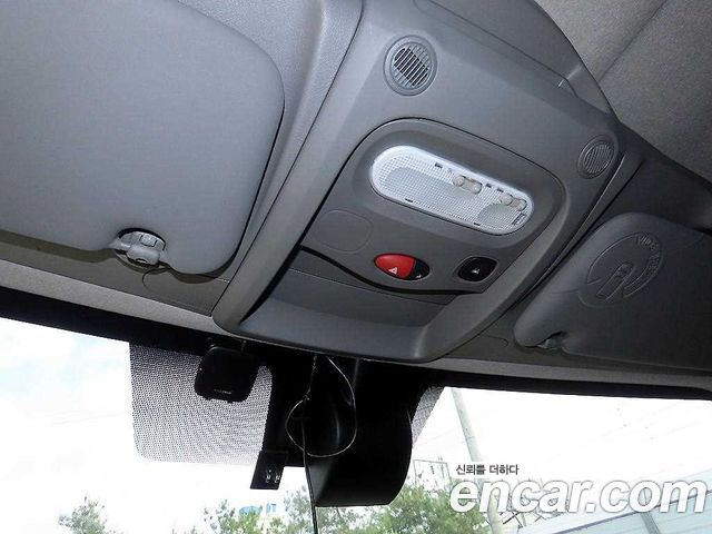 Renault Korea Master 2.3 Van L 2019 — фото 20