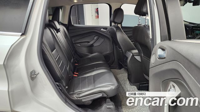 Ford Escape 2.0 3rd 2015 — фото 12